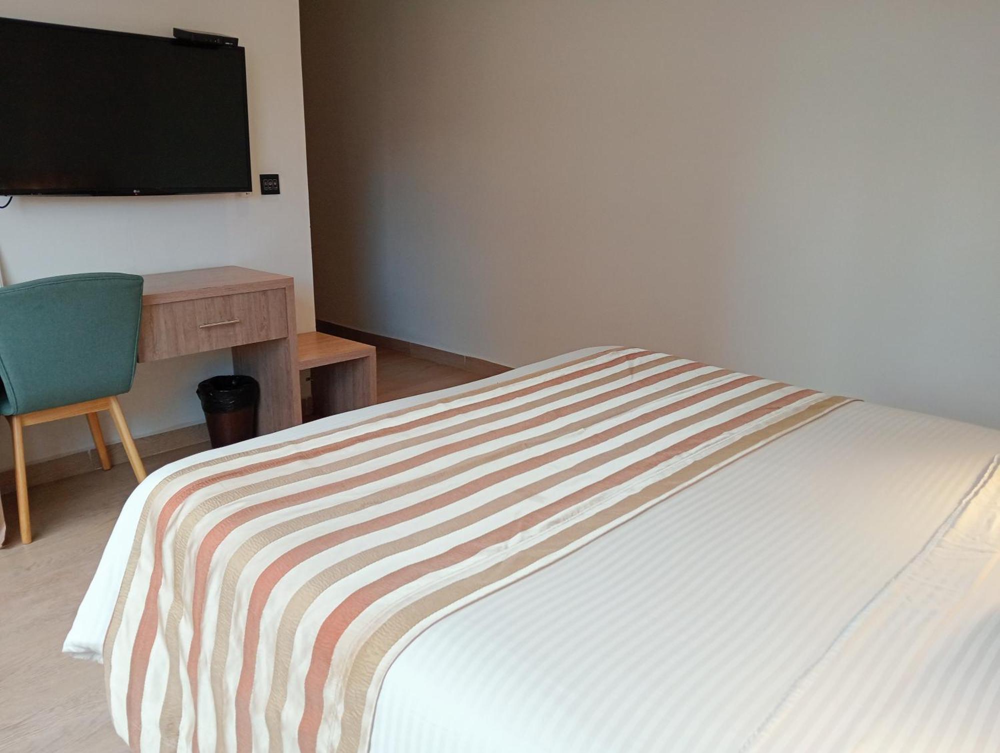 Lomas 10 By Dico 4* Medellín