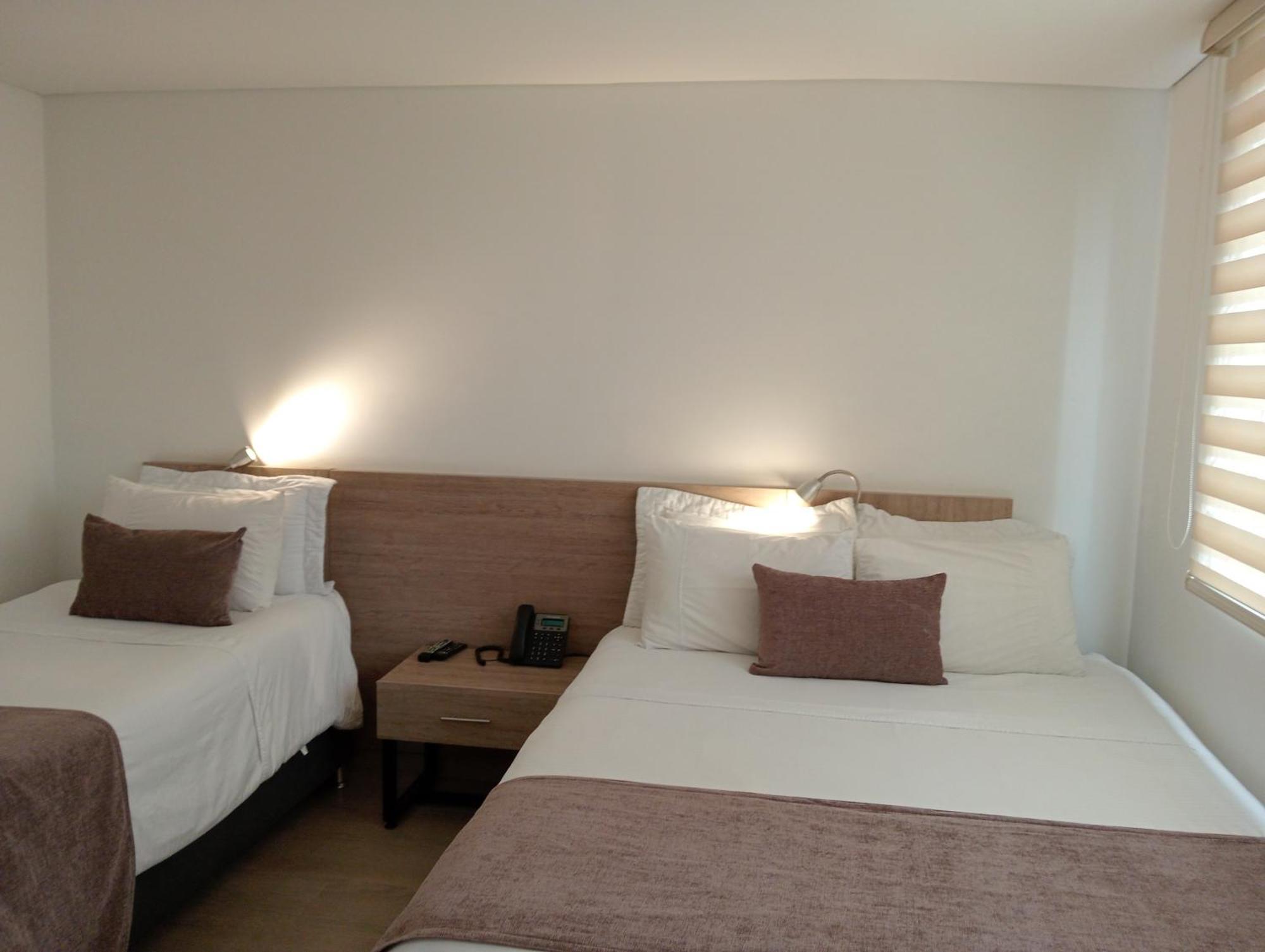 Lomas 10 By Dico 4*